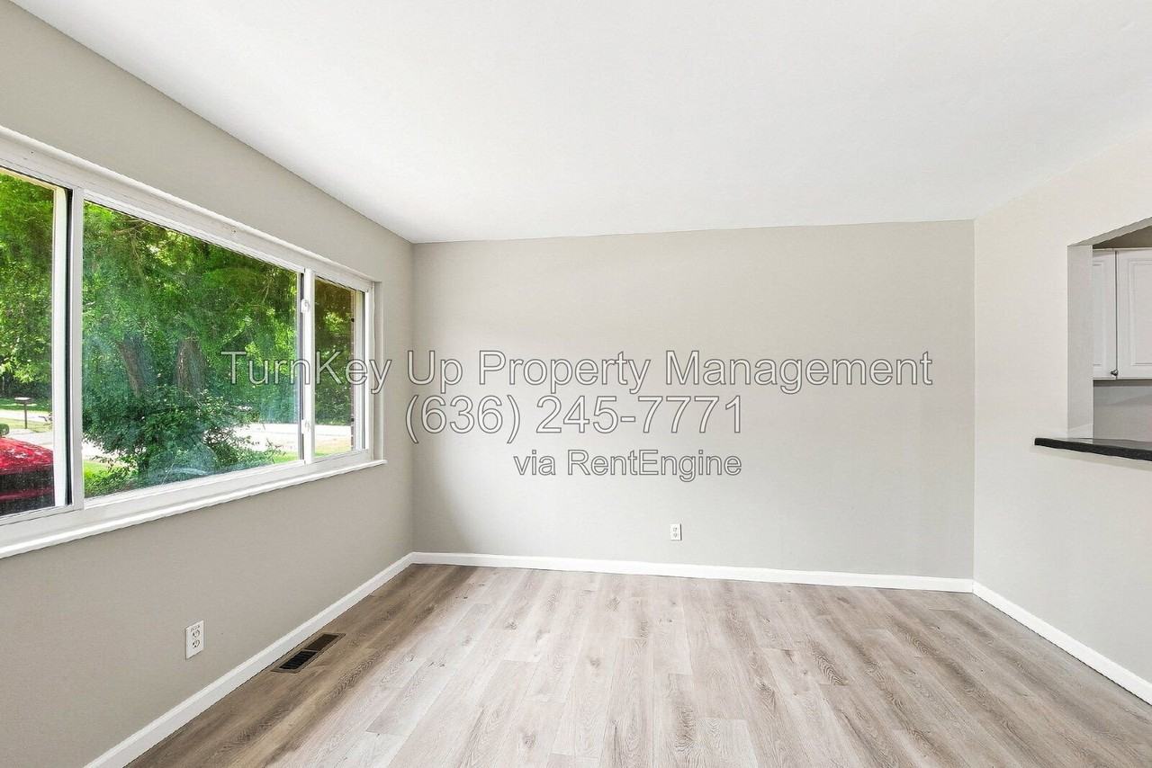 257 Connolly Dr - Photo 5 of 16