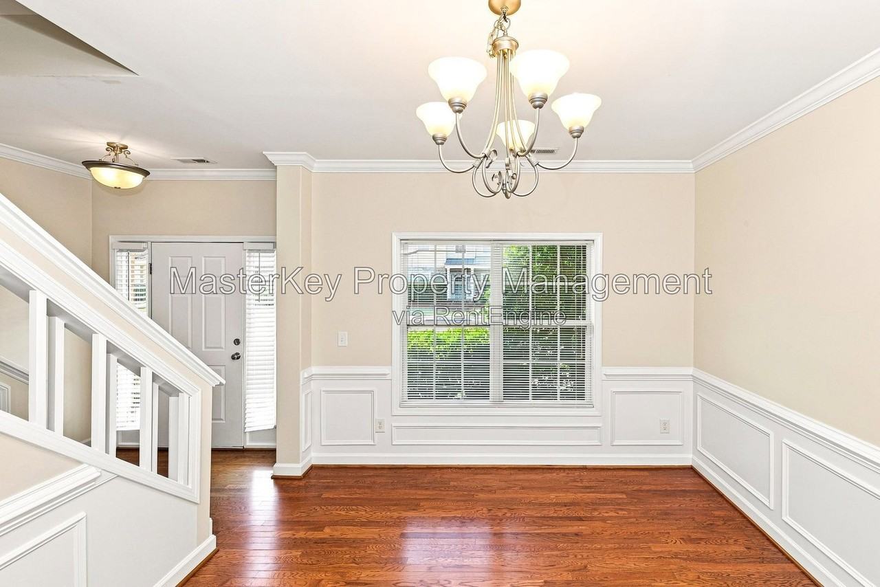 725 Keystone Park Dr - Photo 6 of 34