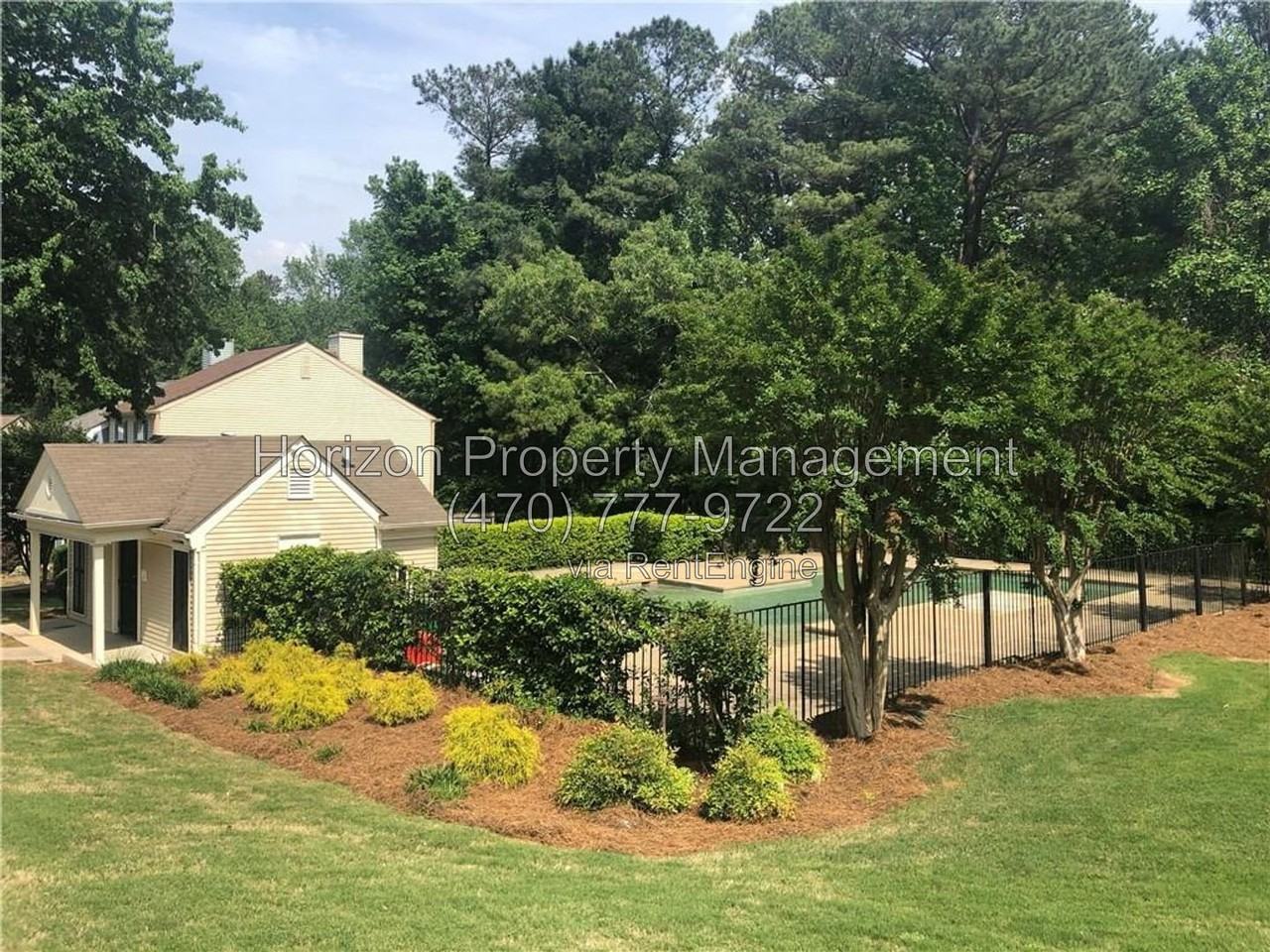 3924 Hancock Cir - Photo 2 of 24
