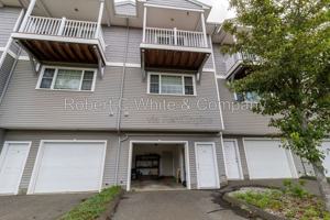 featured image of 330 Crystal Ave #10