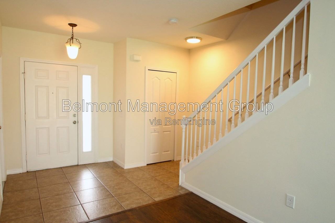2358 Chatham Place Dr - Photo 2 of 21