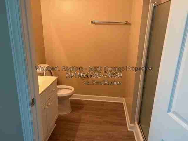 929 Morreene Rd #D13 - Photo 6 of 7
