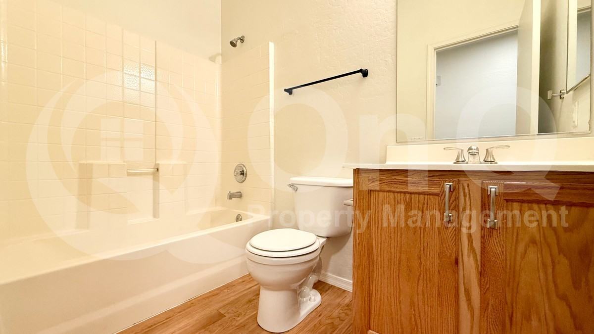 807 W Sunset Dr - Photo 7 of 37