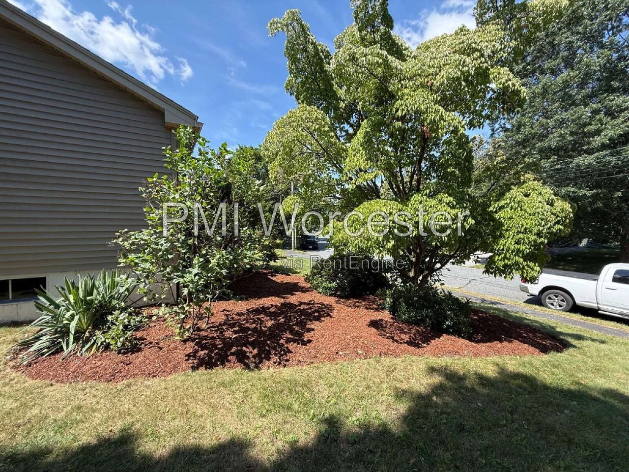 16 Seneca St - Photo 5 of 28
