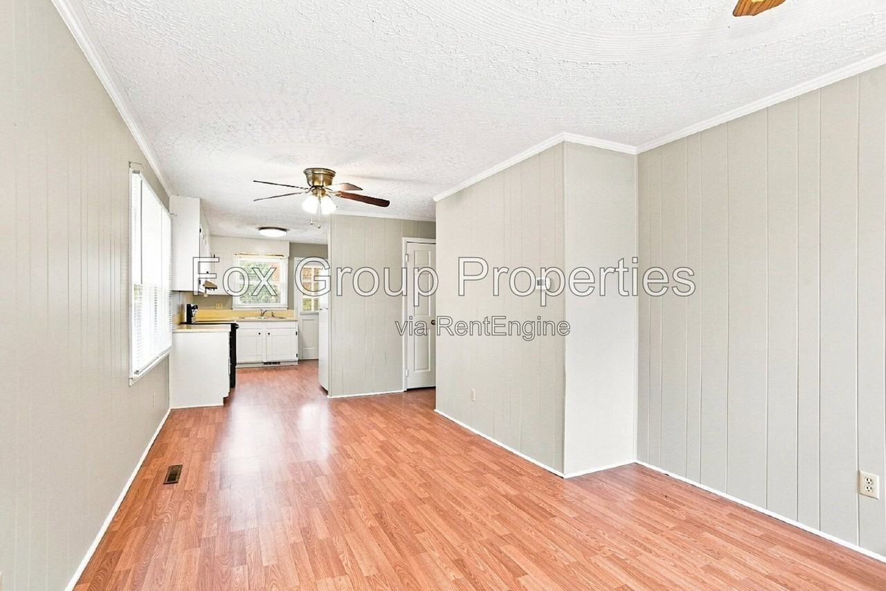 2306 Startown Rd - Photo 4 of 12