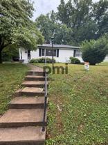 1204 N Lincoln St - Photo 1 of 1