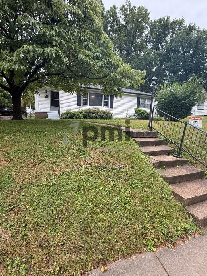 1204 N Lincoln St - Photo 2 of 39