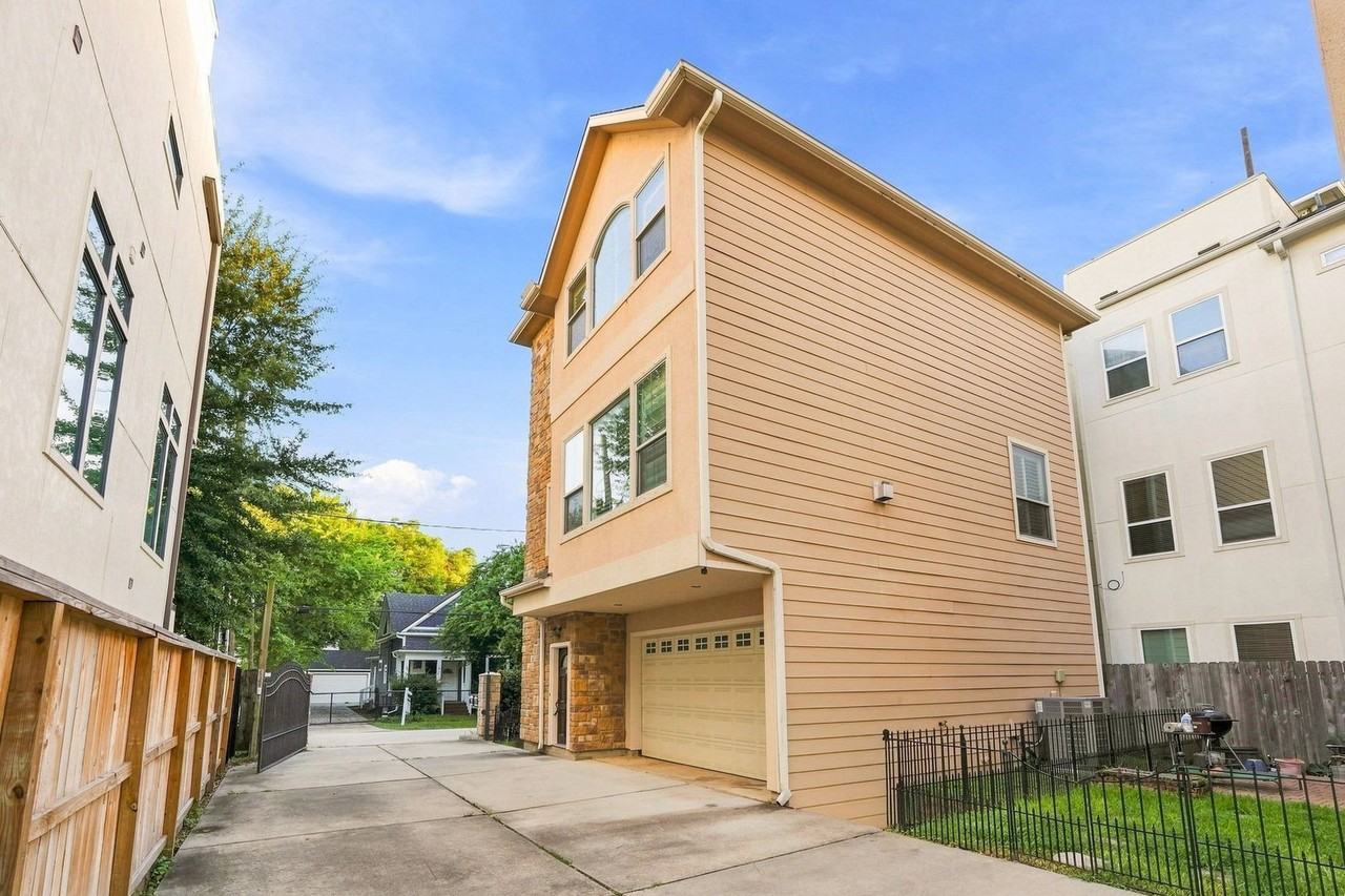 1714 Ovid St #A - Photo 2 of 28