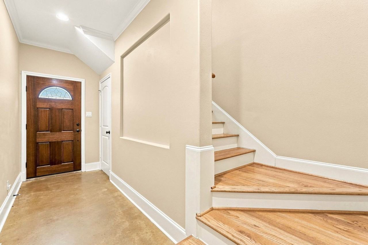 1714 Ovid St #A - Photo 4 of 28