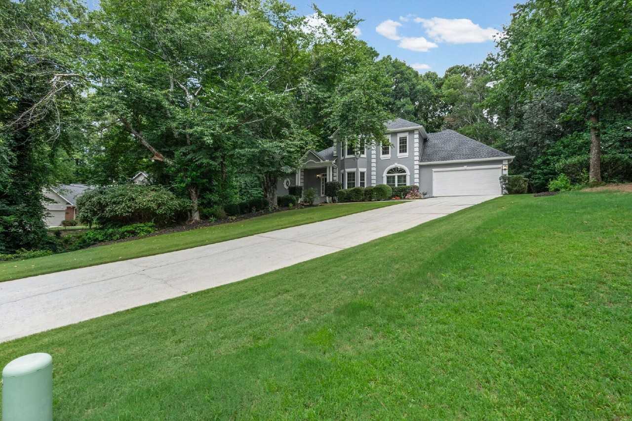 11355 Vedrines Dr - Photo 3 of 50
