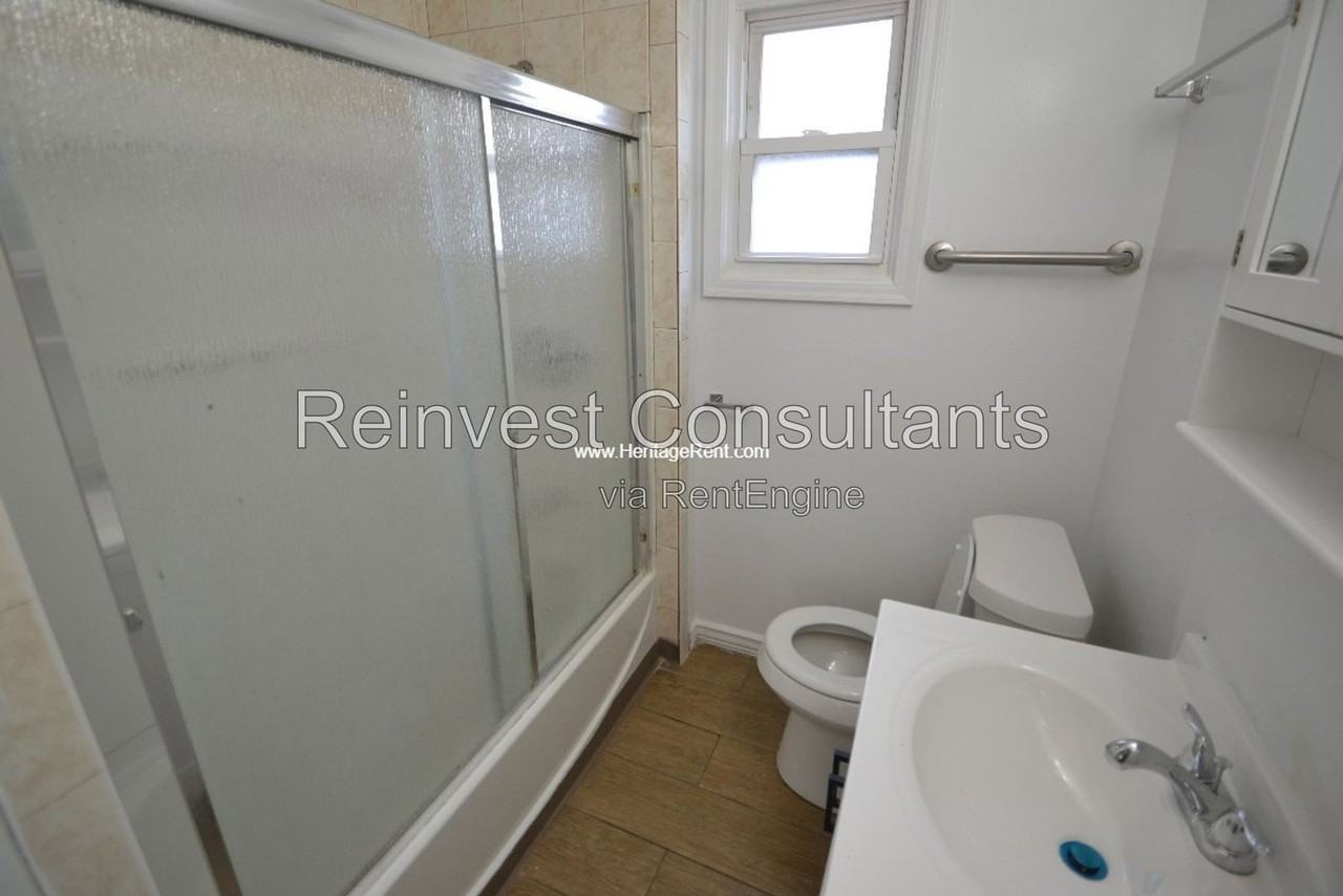 7116 Dillward Ave - Photo 4 of 8