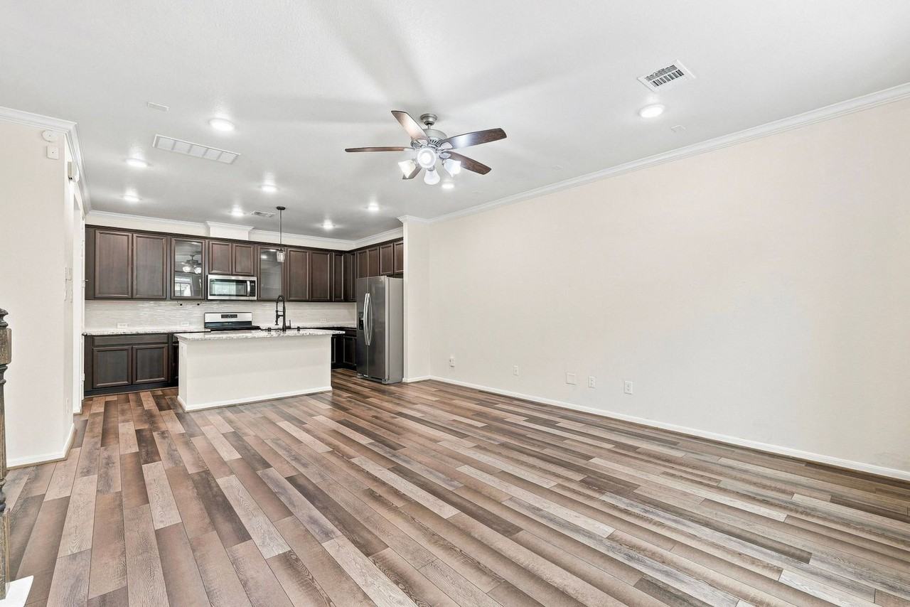 9460 Caddo Ridge Ln - Photo 6 of 25