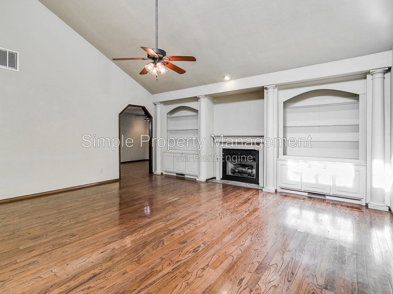 3837 Sunward Cir - Photo 5 of 26