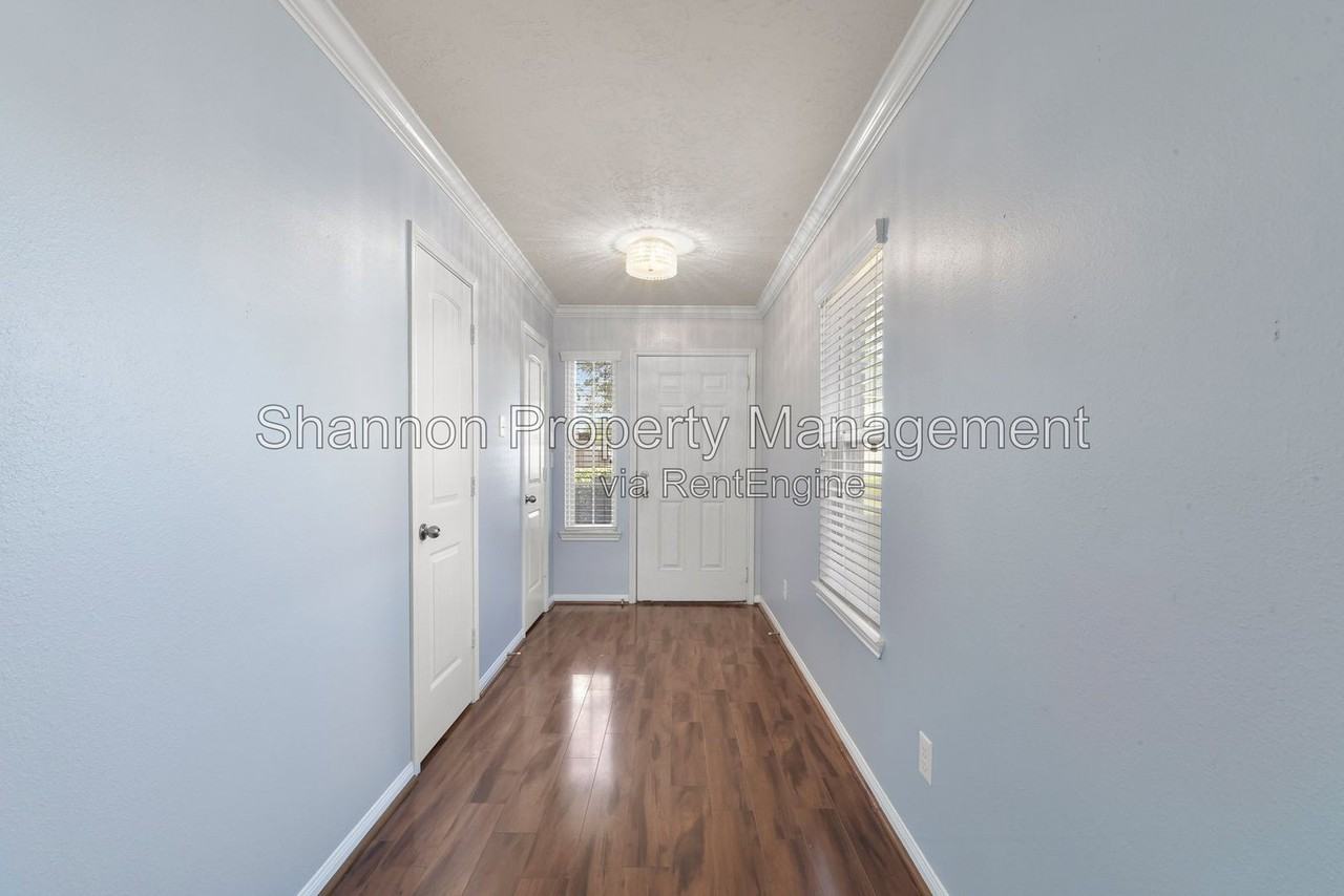11711 Red Hummingbird Dr - Photo 4 of 39