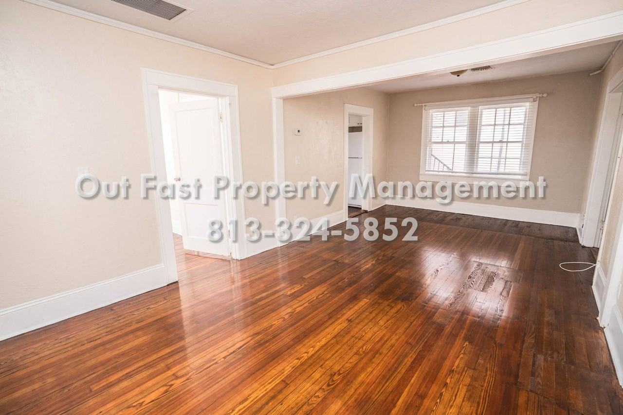 545 2nd St N - Photo 5 of 26