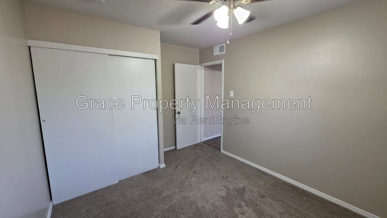 7691 Leyden Ln - Photo 7 of 15