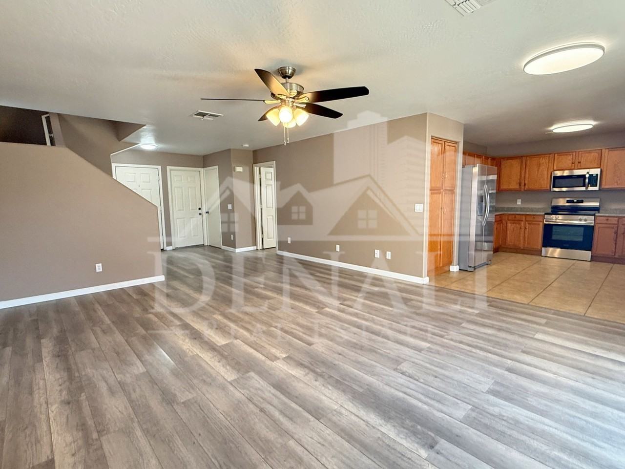 11810 W Sunnyside Dr - Photo 5 of 25
