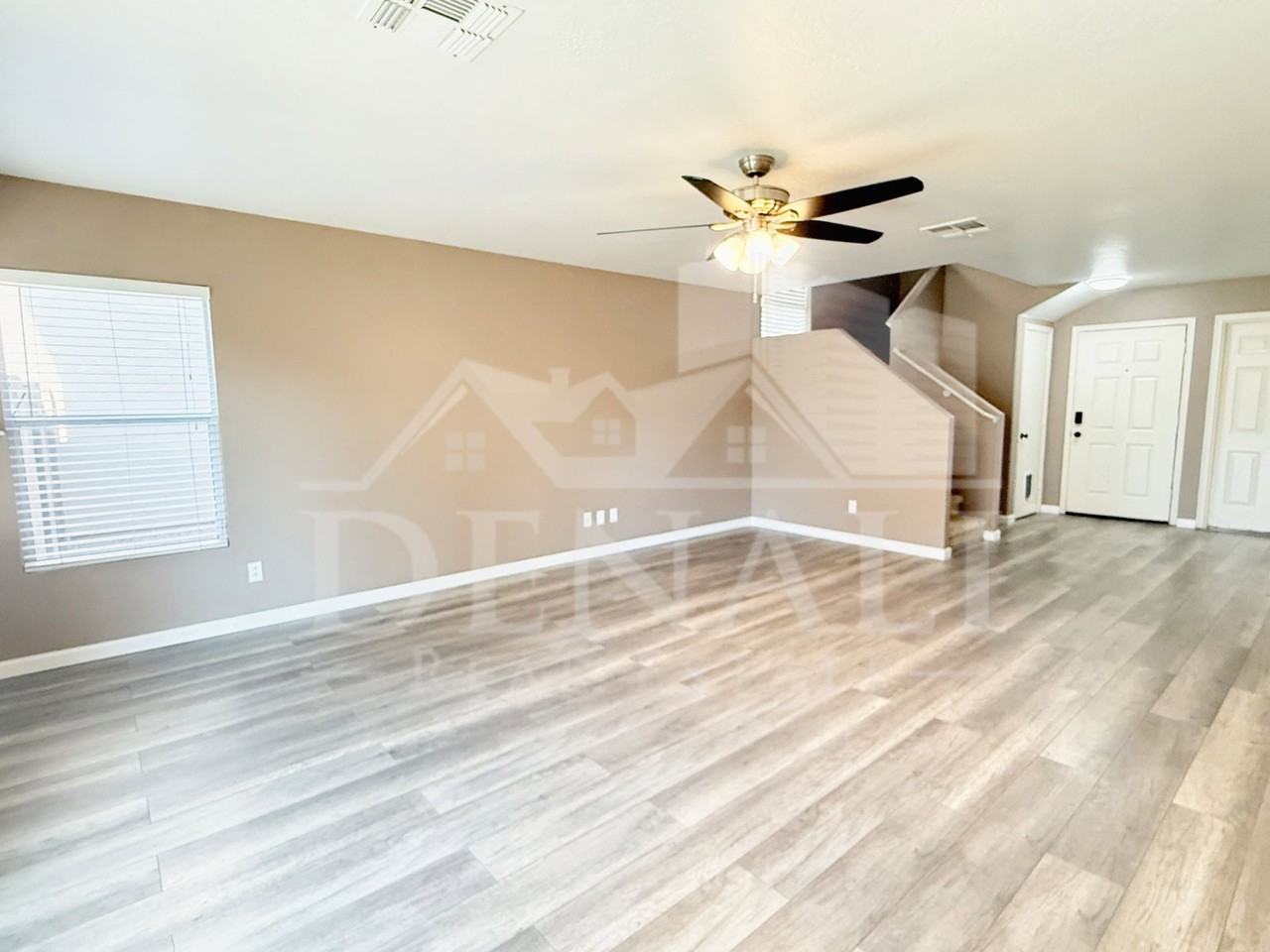 11810 W Sunnyside Dr - Photo 6 of 25