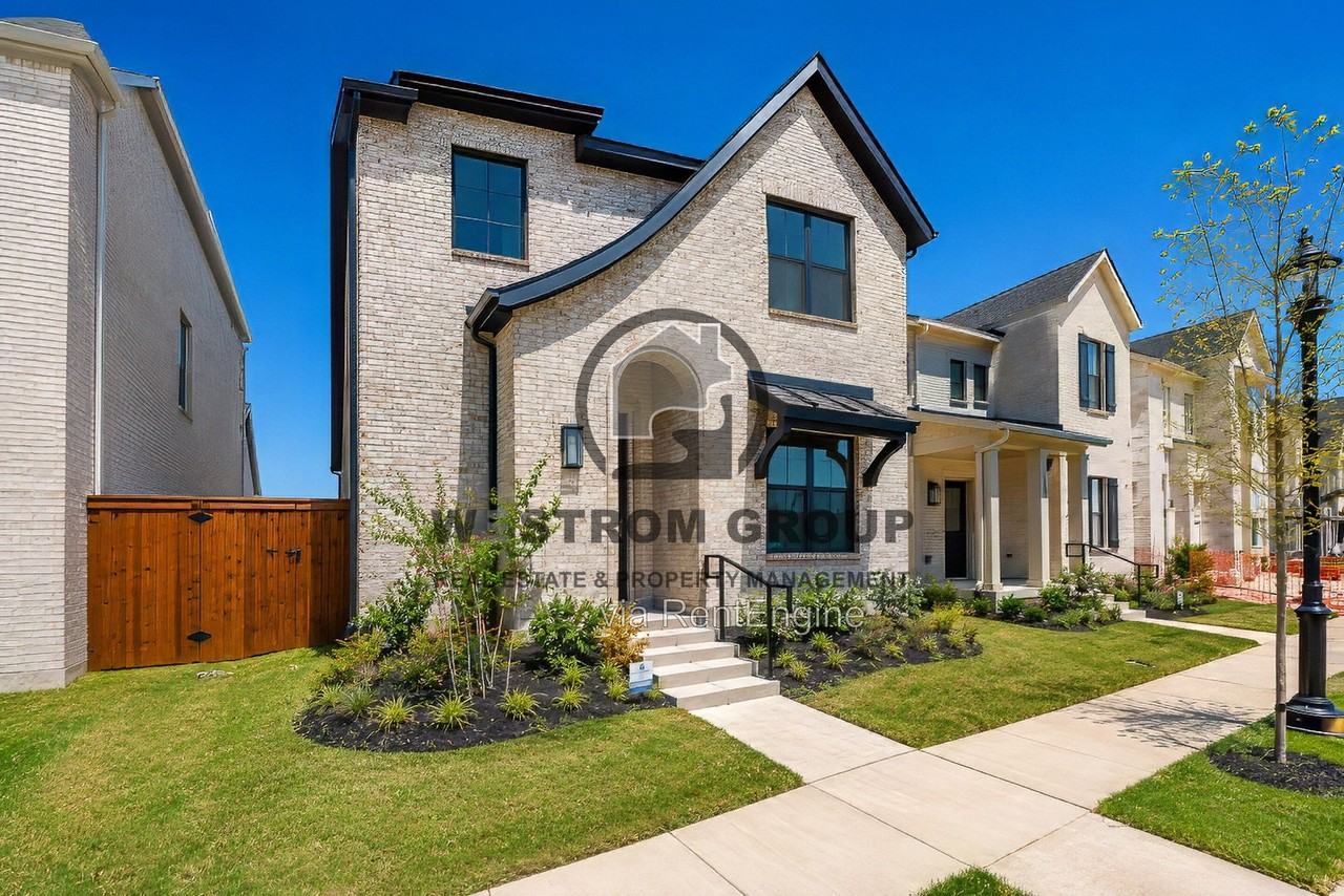 320 Walker Pkwy - Photo 2 of 40