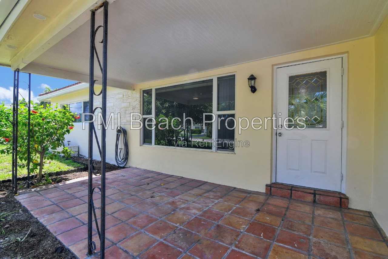 350 Ne 29th St - Photo 4 of 35