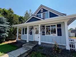 featured image of 1212 E Sherman Ave #1