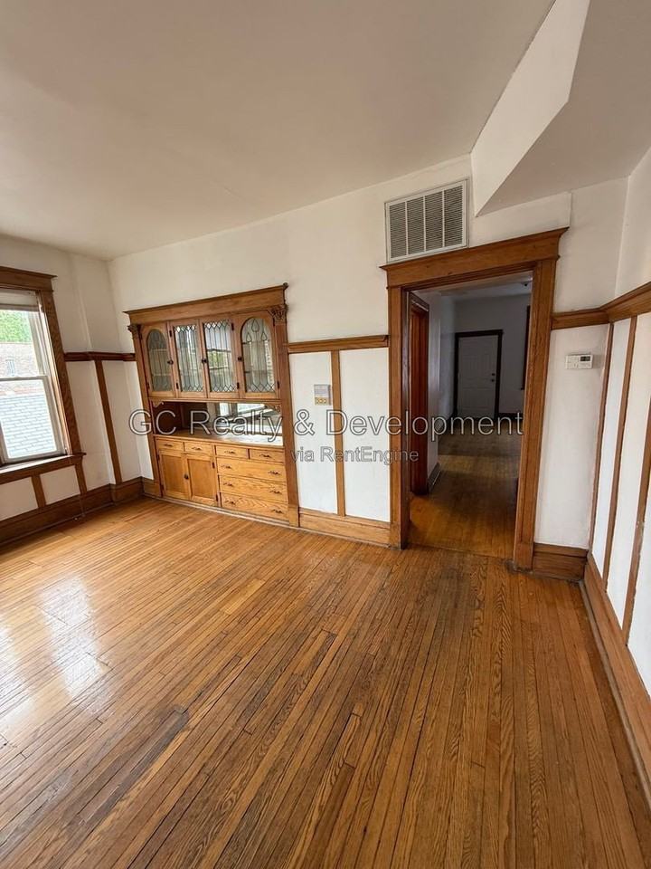2550 W Washington Blvd #3W - Photo 2 of 15