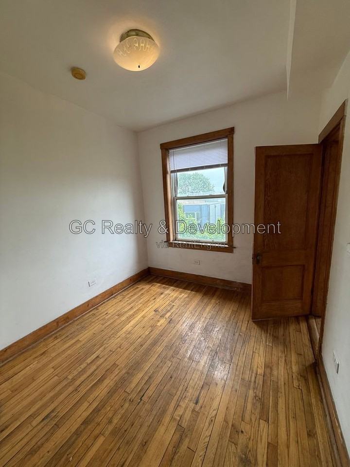 2550 W Washington Blvd #3W - Photo 6 of 15