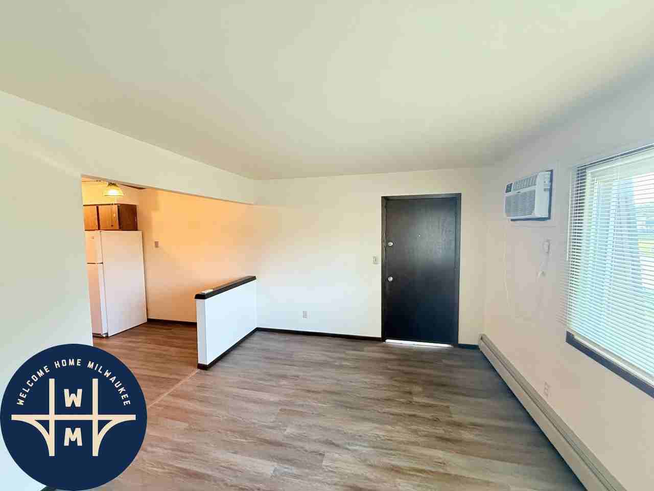 8223 W Oklahoma Ave #7 - Photo 3 of 10