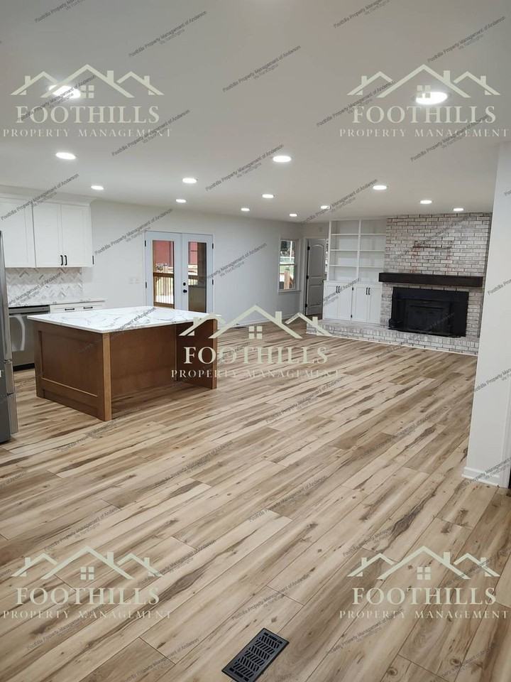 202 Wedgewood Dr - Photo 6 of 24