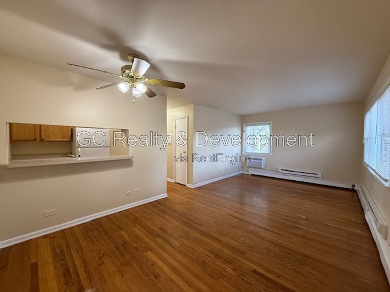 245 Uteg St #5 - Photo 3 of 13