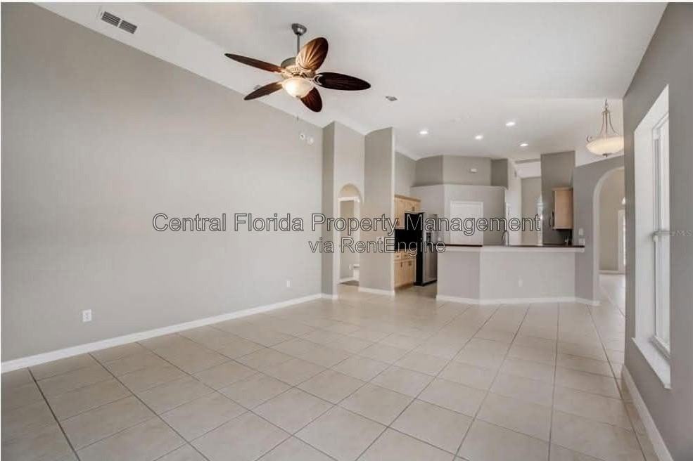1061 Seneca Trl - Photo 2 of 14