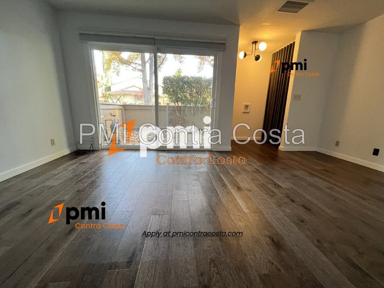 1930 Olmo Way - Photo 7 of 27