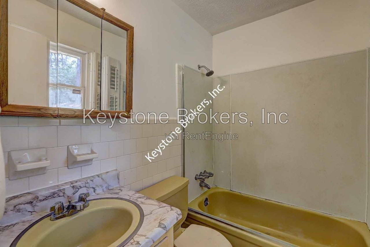 3480 Warpath Rd - Photo 4 of 10