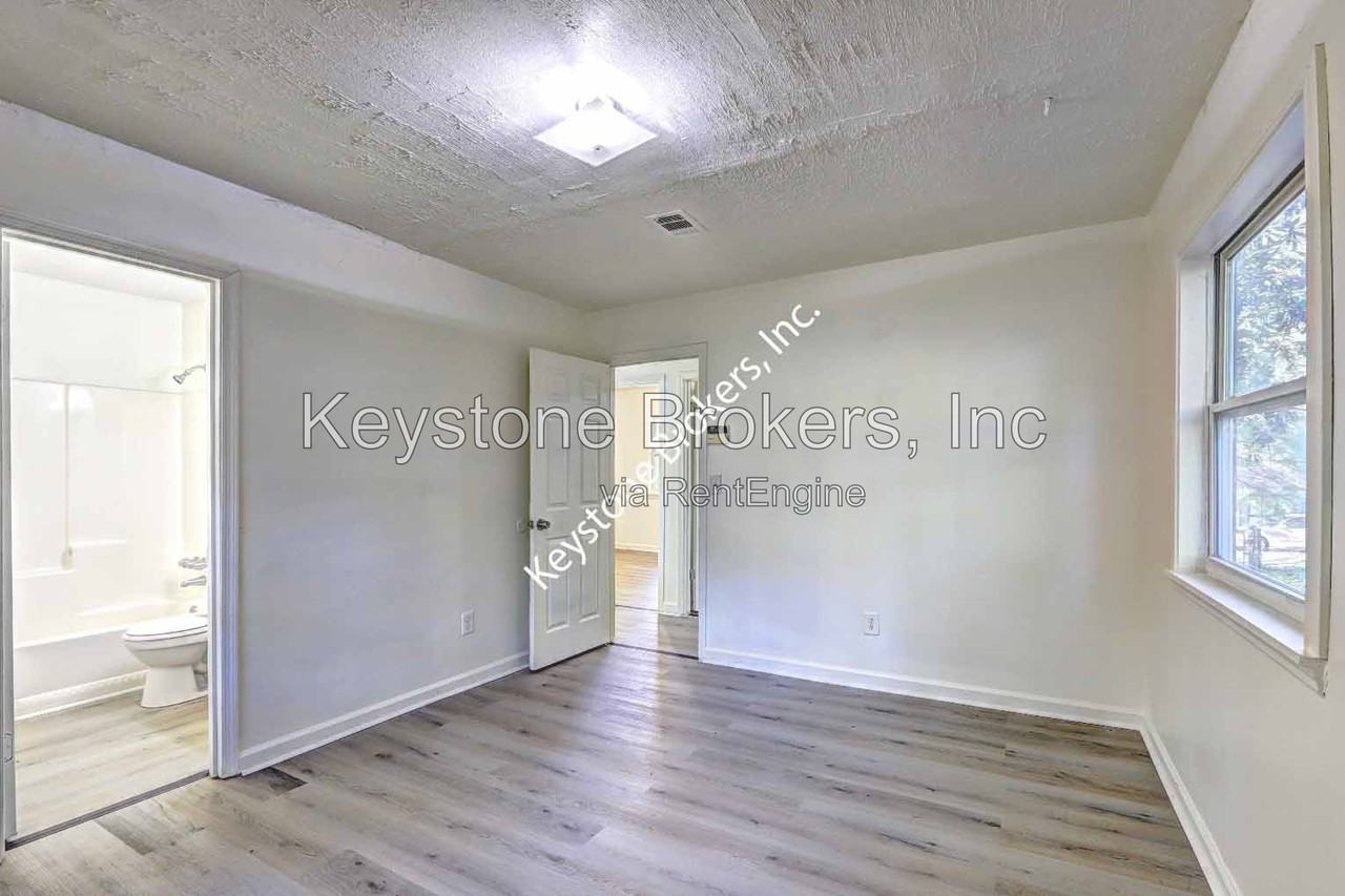 4749 Lost Colony Ct - Photo 5 of 8