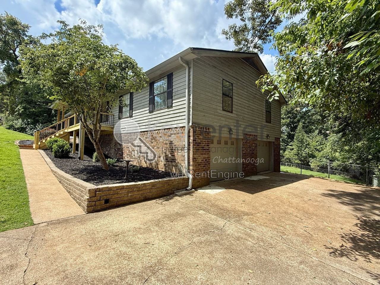 6407 Harbor Master Dr - Photo 2 of 30