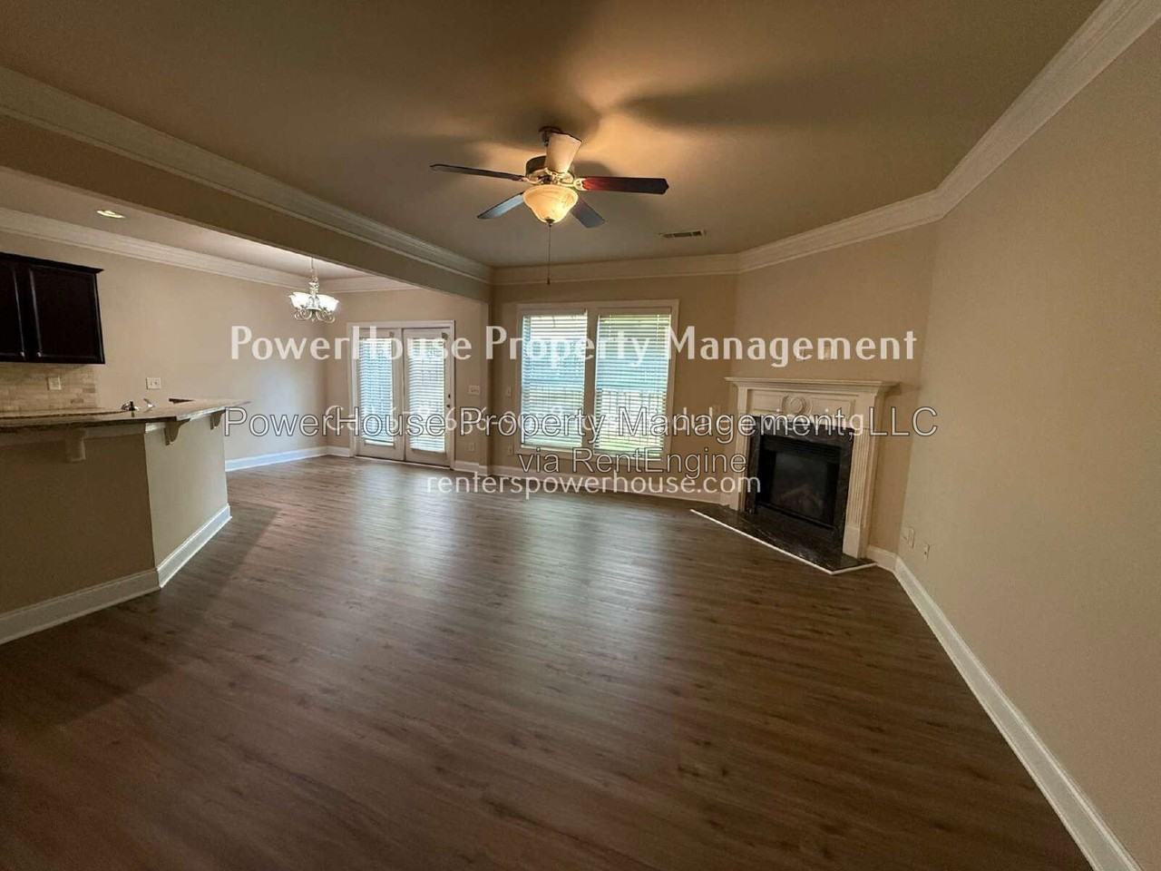 1045 Township Cir - Photo 5 of 48