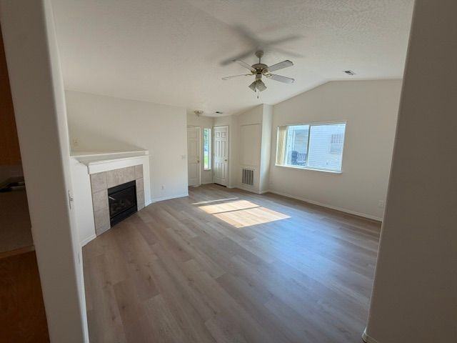 108 E Jadynn Ct - Photo 2 of 9