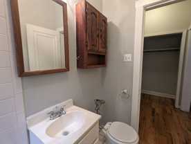 511 W Melrose St - Photo 1 of 1