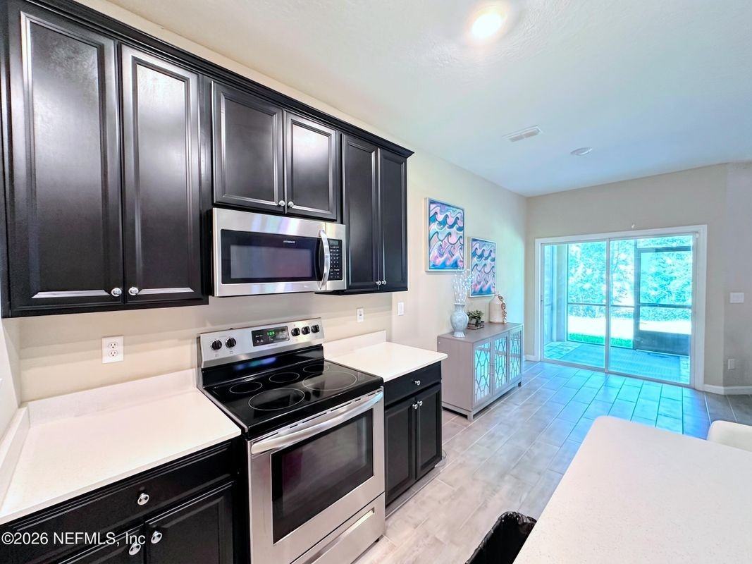 294 Boracay Cir - Photo 4 of 25