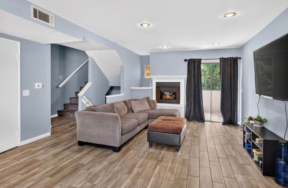 9540 Sepulveda Blvd ##11 - Photo 4 of 11