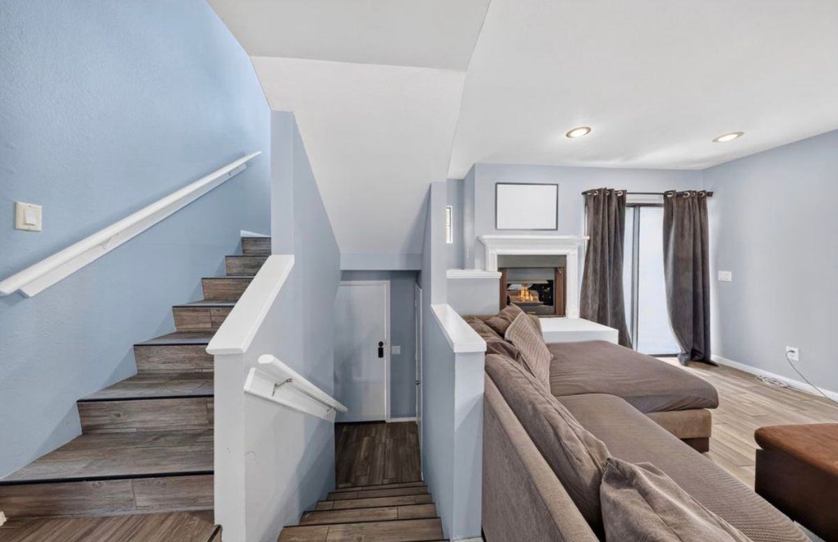 9540 Sepulveda Blvd ##11 - Photo 5 of 11