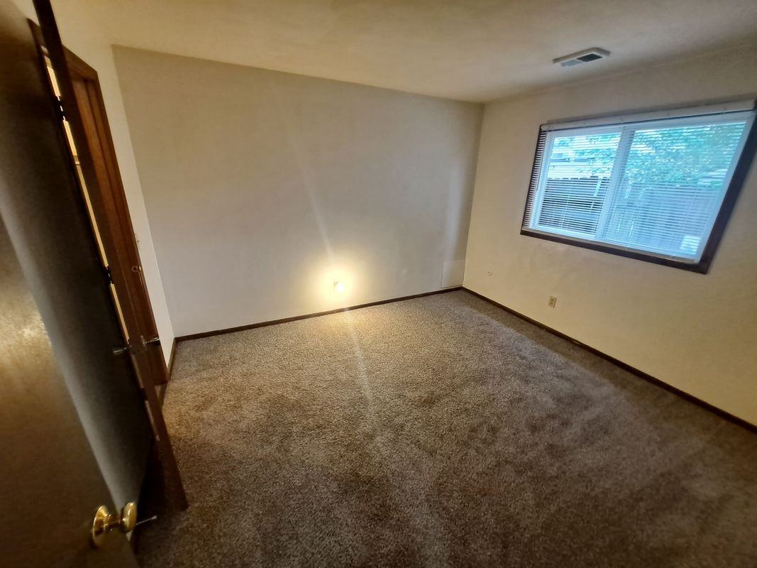 1444 W 16th St ##1 - Photo 6 of 10