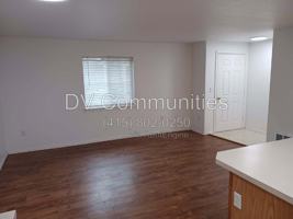 featured image of 2571 Nw Cedar Ave #3