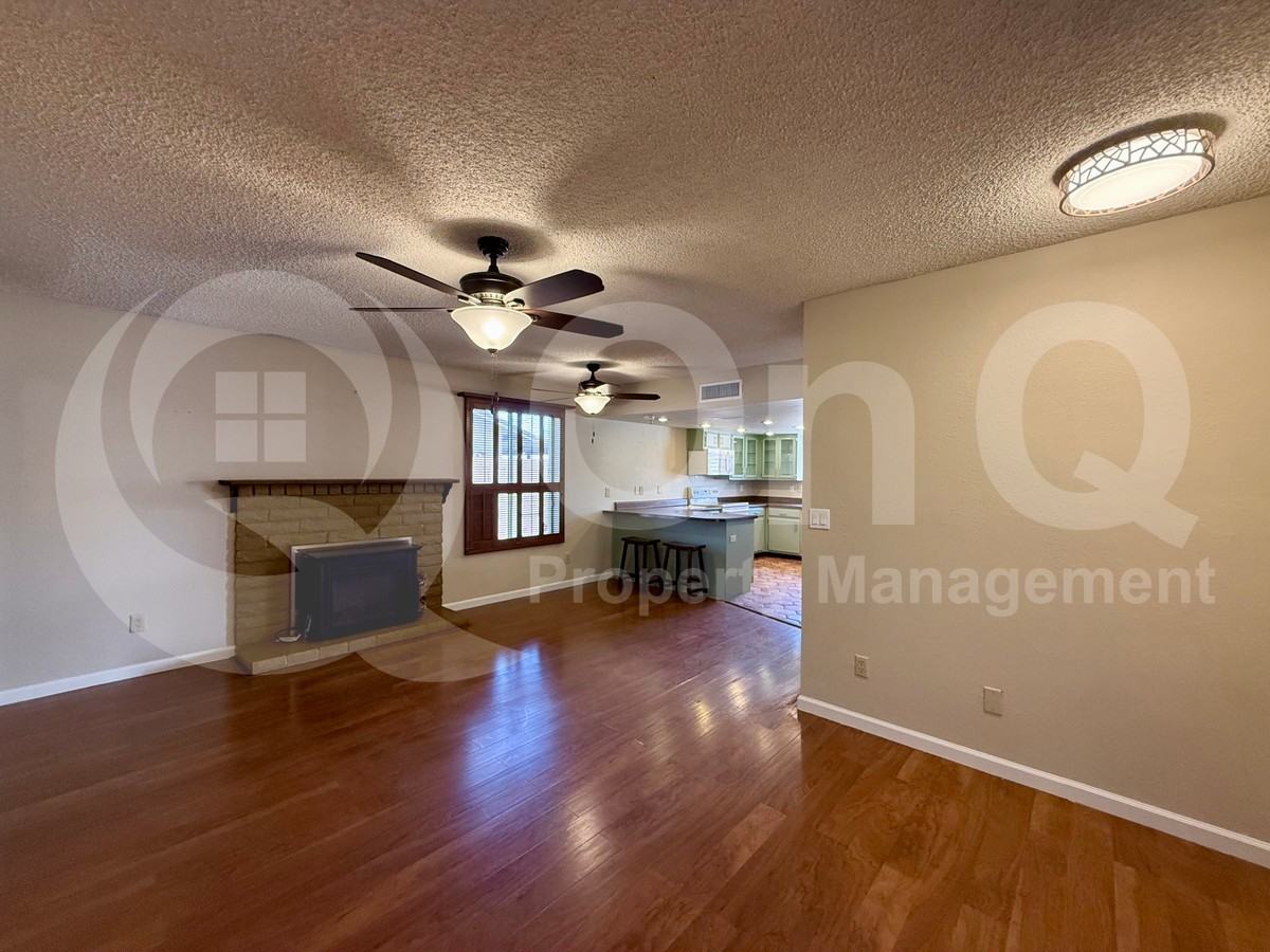 3151 S Orange Cir - Photo 2 of 24