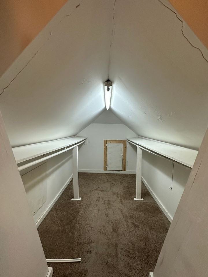 943 Cole St #5 - Photo 7 of 11