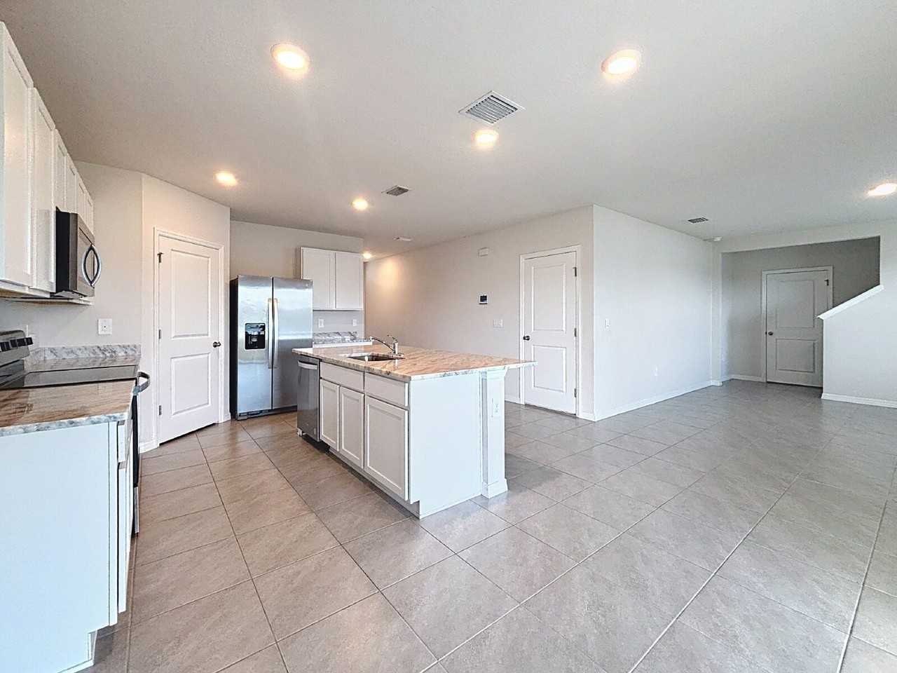 18002 Canopy Pl - Photo 7 of 45