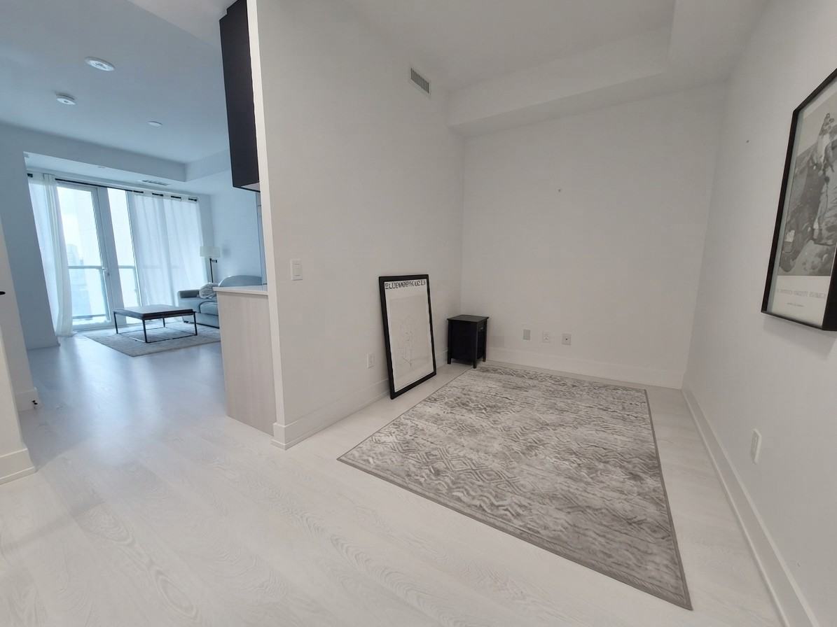 308 Jarvis St #1607 - Photo 4 of 37