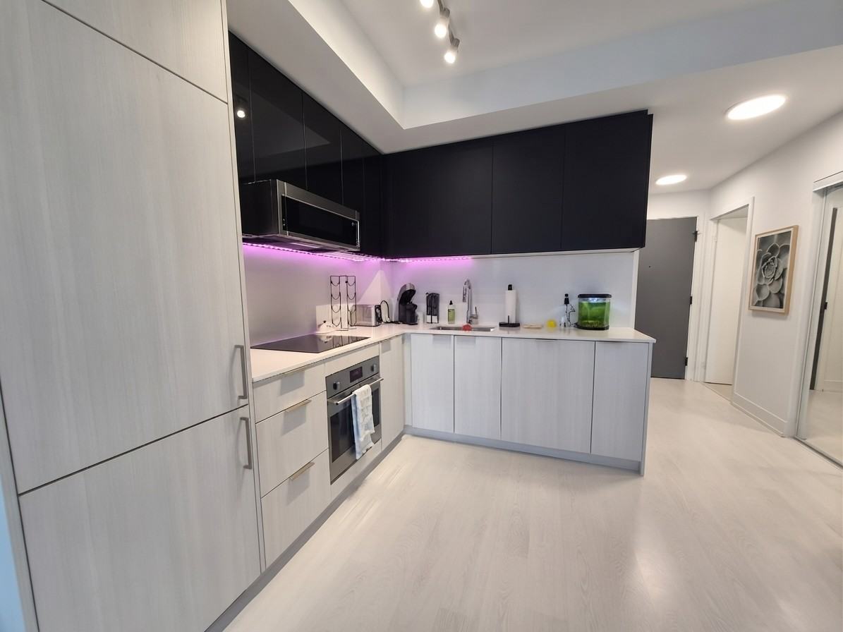 308 Jarvis St #1607 - Photo 6 of 37