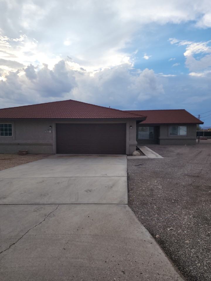 1620 Avalon Ct #A