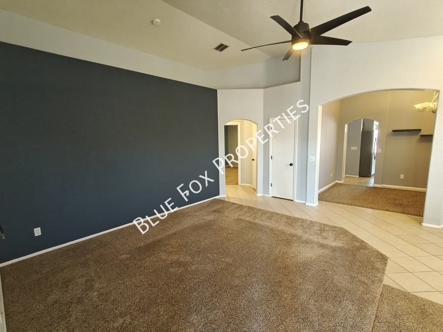 7485 W Briner Dr - Photo 5 of 42